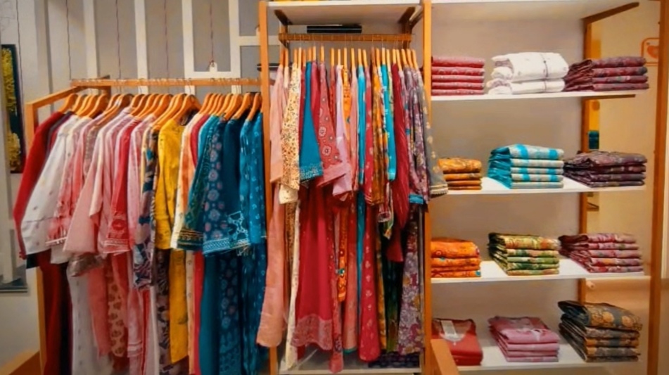 women clothing store near me