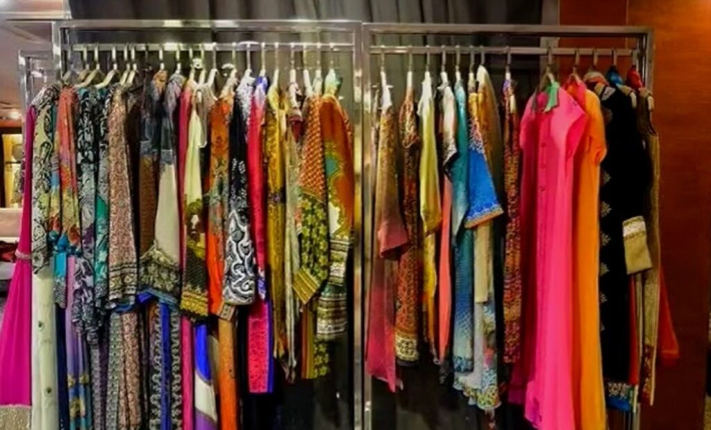 ladies wear near me

